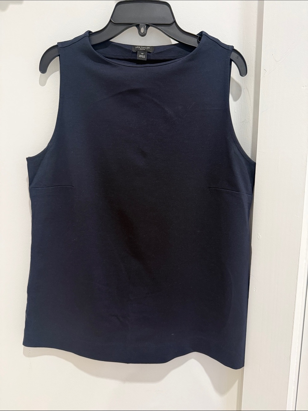 Ann Taylor Dark Navy Sleeveless Shell Tank